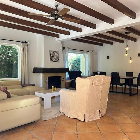 Villa Close To The Beach In Marbella Exterior photo