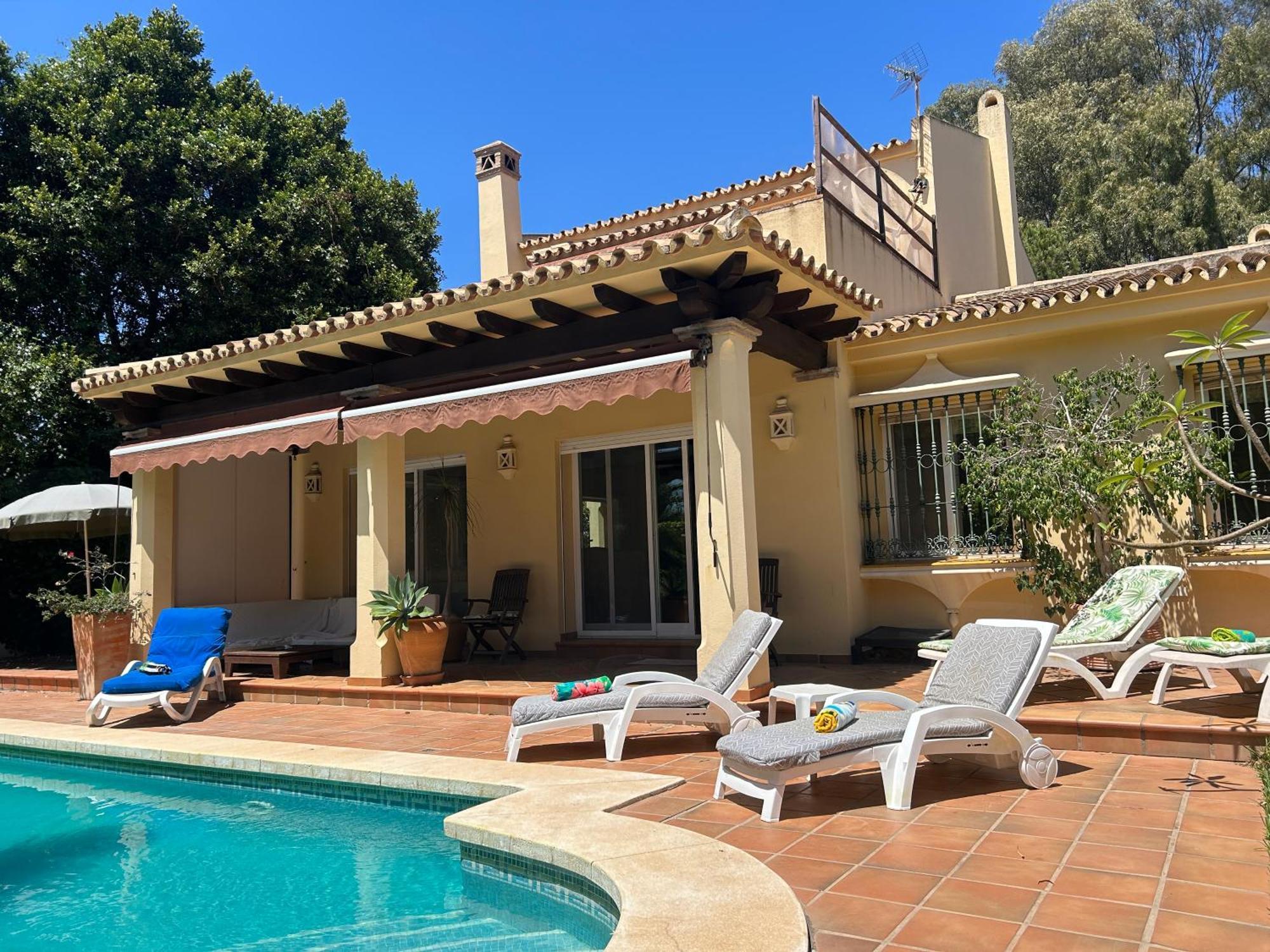 Villa Close To The Beach In Marbella Exterior photo